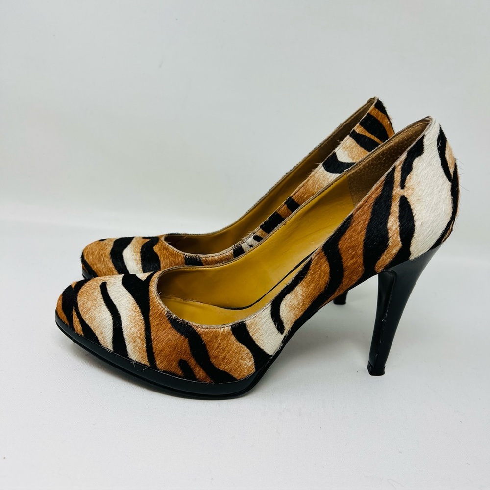 NINE WEST ROCHA TIGER PUMPS - Picture 4 of 11